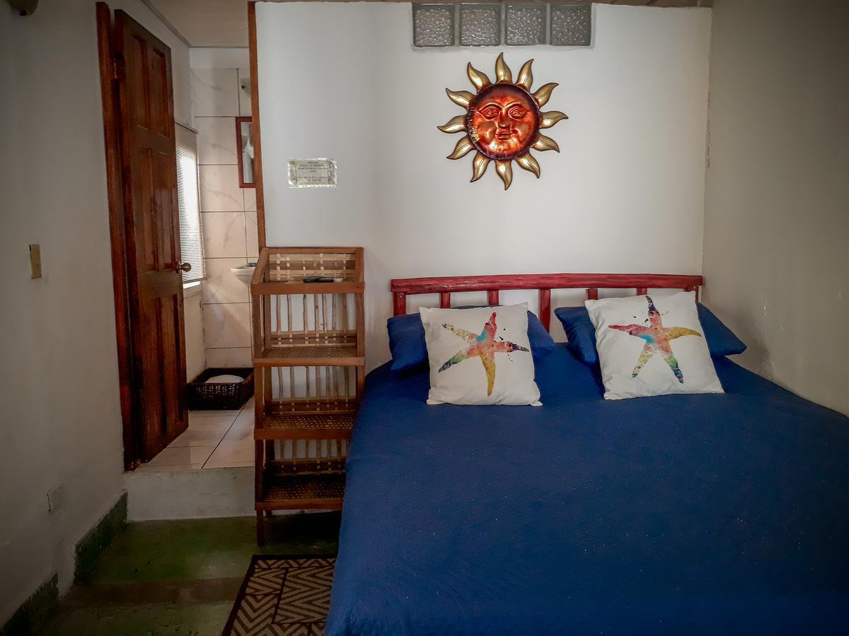 San Carlos Beach Inn Экстерьер фото